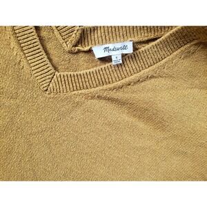 MADEWELL Double V-Neck Pullover In Savanah Moss Yellow Womens Size: Small S‎